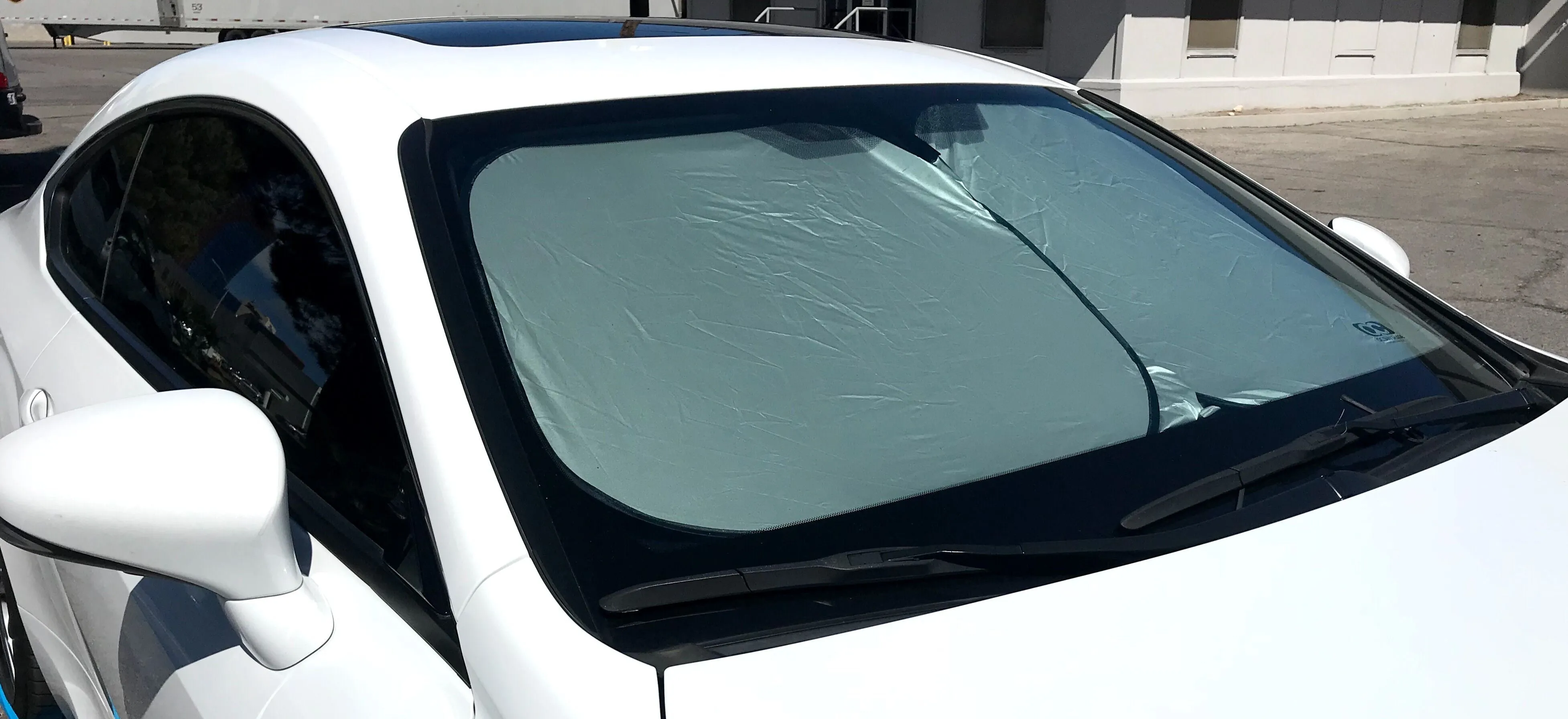Automobilia OC Sun Shade Vehicle Heat and UV Protector
